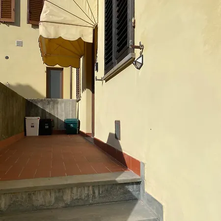 La Casa Del Geko Rosa